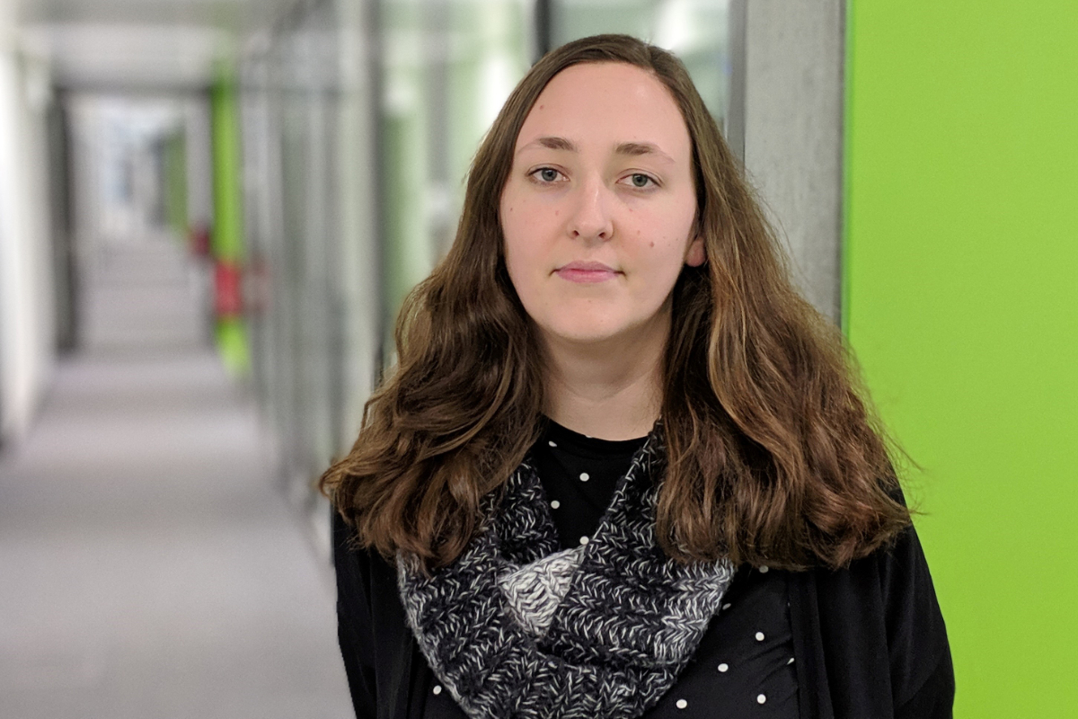 Photo of the person: Lisa Kristina de Vries, doctoral candidate, research fellow, and member of Professor Dr Martin Kroh’s Empirical Social Research with a Focus on Quantative Methods research group.