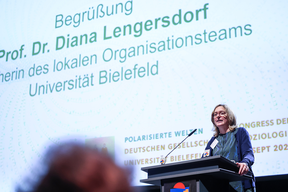 Photo of the person: Professor Dr Diana Lengersdorf, of Bielefeld University’s Faculty of Sociology