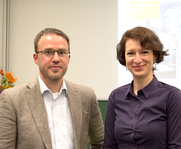 Privatdozentin Dr. Janne Mende und Dr. Jan Beek (42) haben den Franz-Xaver Kaufmann Preis (2021) der Fakultät für Soziologie der Universität Bielefeld erhalten, Bild der beiden Personen