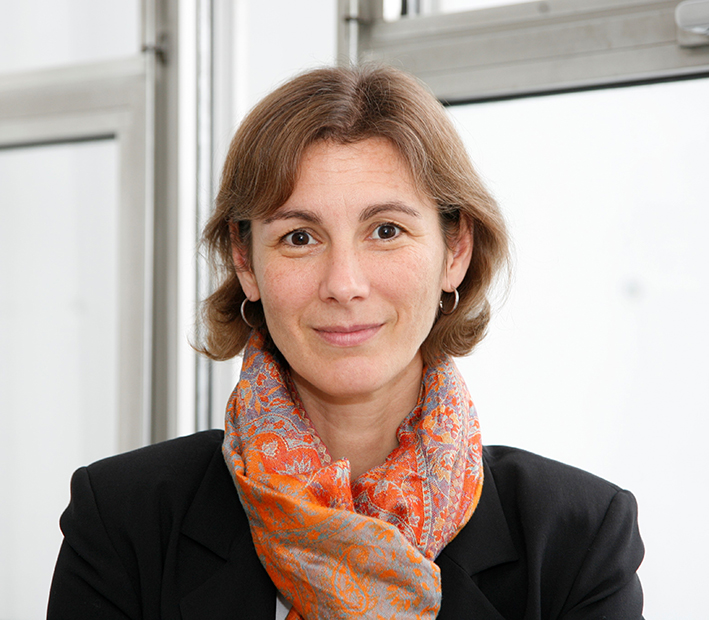 Professorin Dr. Joana Cholin, Bild der Person