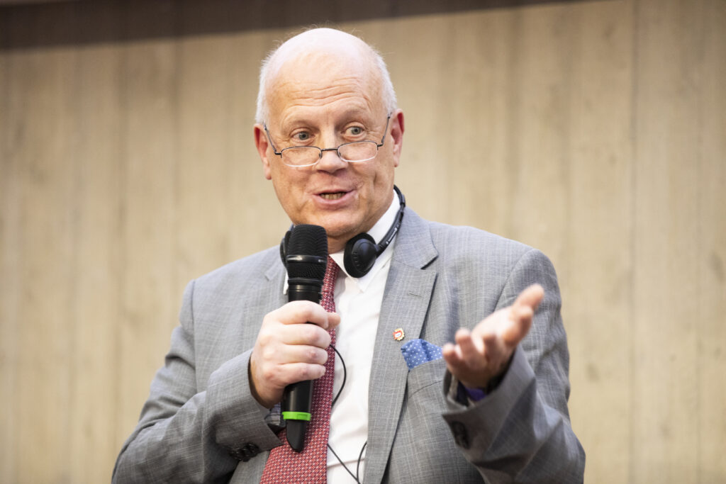 Prof. Åke Strid