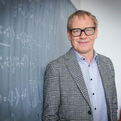 Prof. Dr. Dominik Schwarz