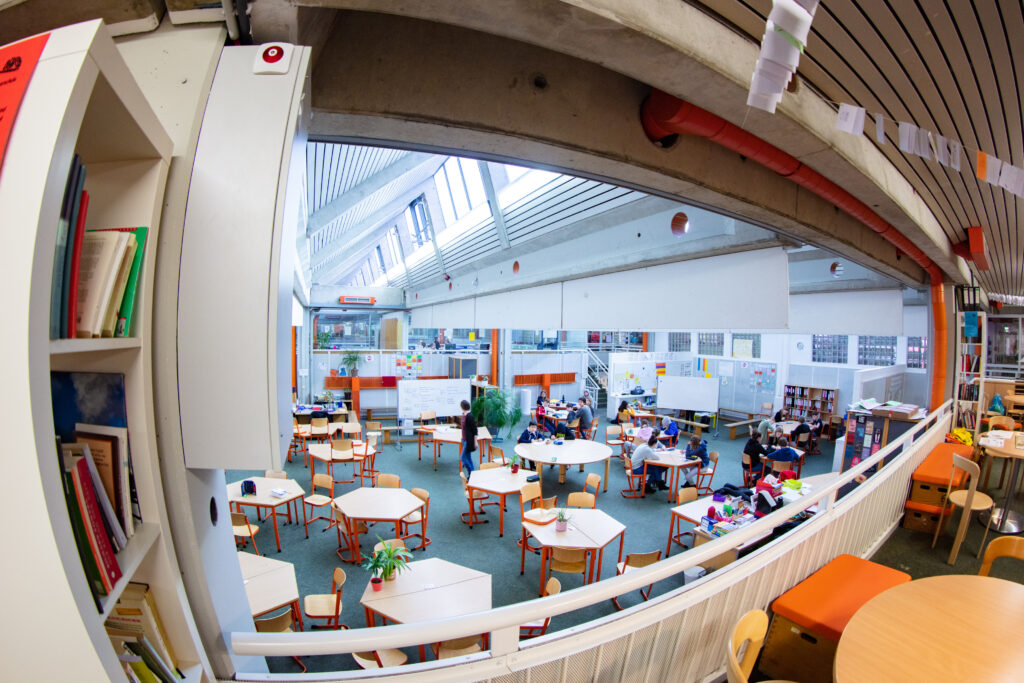 View of a Level in the laboratory school, distorted image with fisheye lens