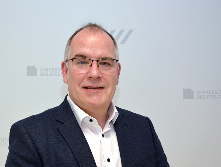 Professor Dr. Johannes Tebbe