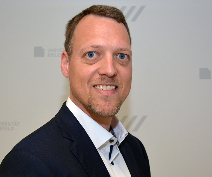 Professor Dr.-Ing. Till Tiso