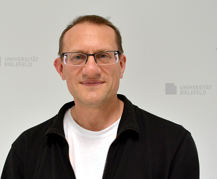 Professor Dr. Dr. Urs-Vito Albrecht