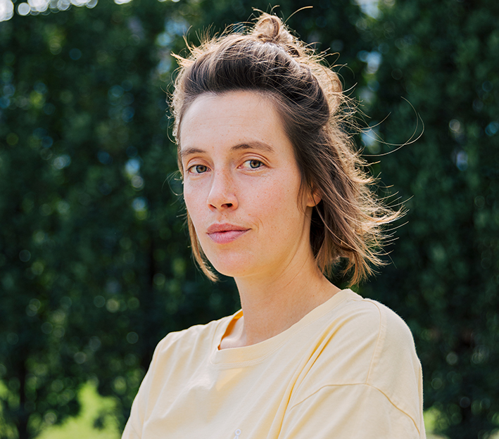 Die Autorin Katharina Mevissen liest aus ihrem Roman „Ich kann dich hören."