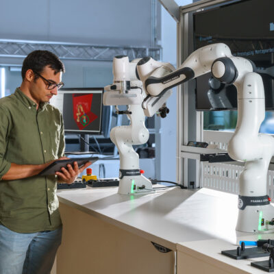 Mensch und Maschine als Team: Neuer Verbund „Humation“ - Universität Bielefeld