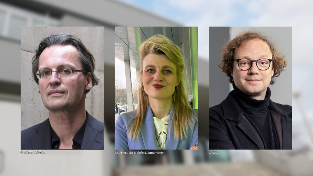 Auf dem Podium diskutieren (v.l.) der Medienwissenschaftler Prof. Dr. Bernhard Pörksen, Gender-Gastprofessorin Dr. Marlene Kowalski und der Historiker Prof. Dr. Oliver Flügel-Martinsen.