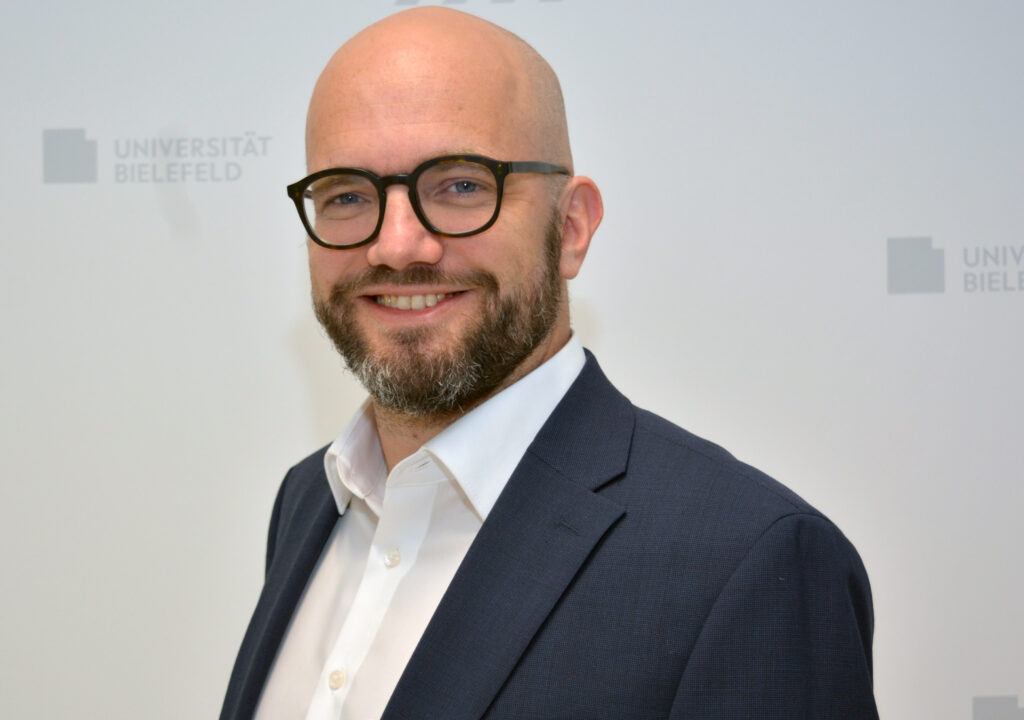 Prof. Dr. Kai Koddenbrock