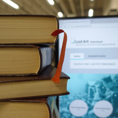 Verdacht auf NS-Raubgut bei Büchern offen recherchierbar - Universität Bielefeld